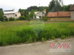 Stavebný pozemok 1350 m2 v strede obce Dolný Kalník – fotka 3